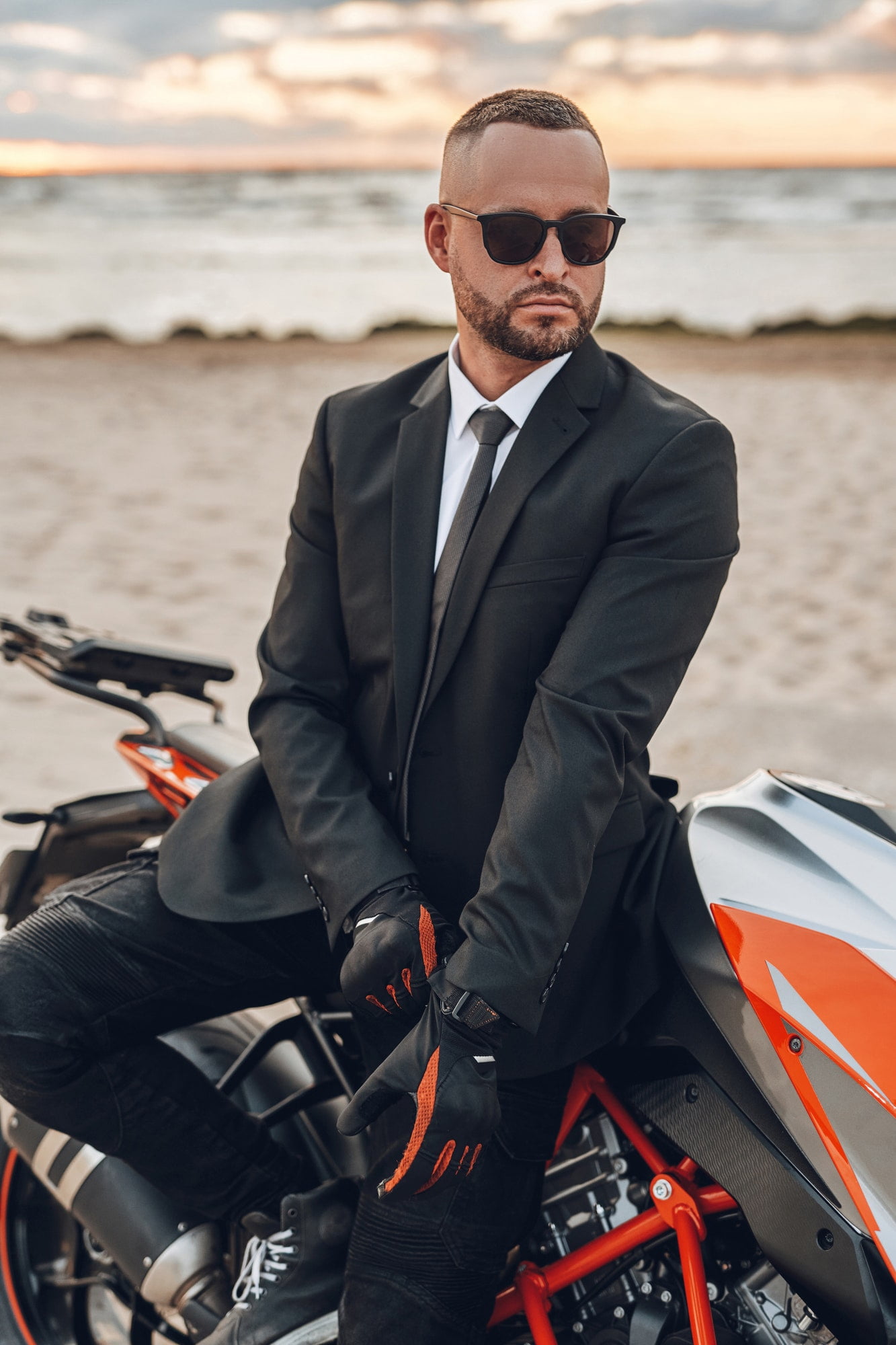 guy-with-sunglasses